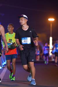 BIB: 427, 40261
                            <button type="button" onclick="openModal(21503430)" class="btn btn-primary btn-sm float-right btn-popup" data-toggle="modal" data-target=".modal-high-quality">
                        <i class="fas fa-shopping-cart"></i> Add to Cart
                    </button>
                                            <button type="button" onclick="isThisMe(21503430, true)" class="btn btn-success btn-sm float-right btn-popup btn-isme hidden" data-toggle="tooltip" data-placement="bottom" title="นี่คือรูปของคุณใช่ไหม คลิกที่นี่เพื่อเอาเข้าอัลบั้ม">
                        <i class="fas fa-plus"></i> Add to album
                    </button>
                    <button type="button" onclick="isThisMe(21503430, false)" class="btn btn-warning btn-sm float-right btn-popup btn-isnotme hidden">
                        <i class="fas fa-ban"></i> Remove from album
                    </button>